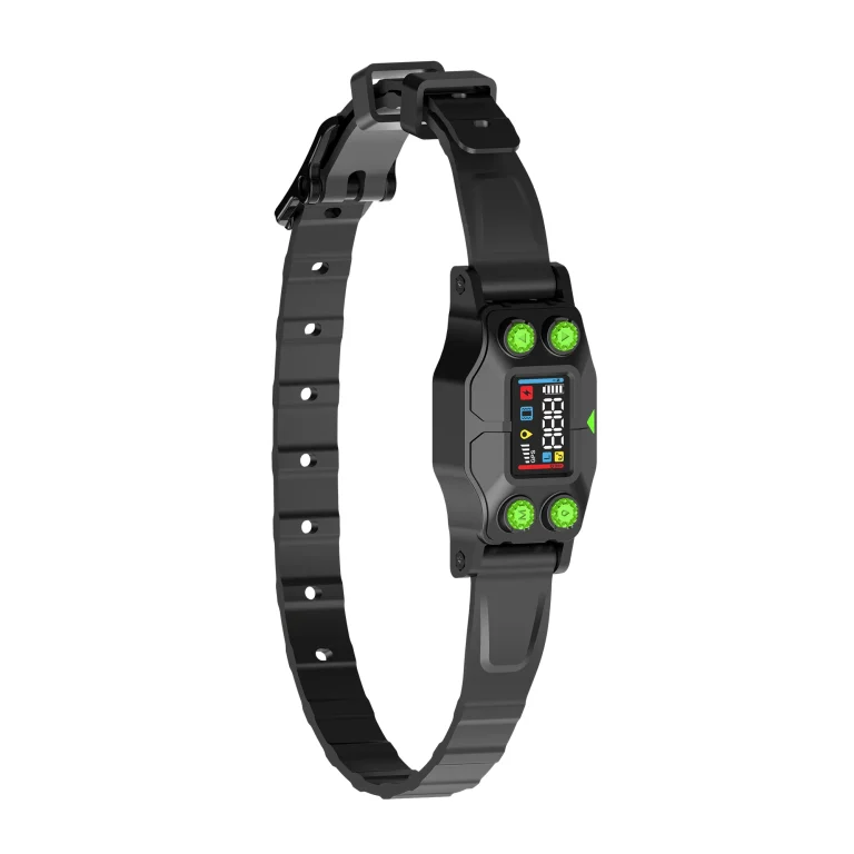 Wellturn F830Plus GPS dog fence system showing app interface and waterproof collar.